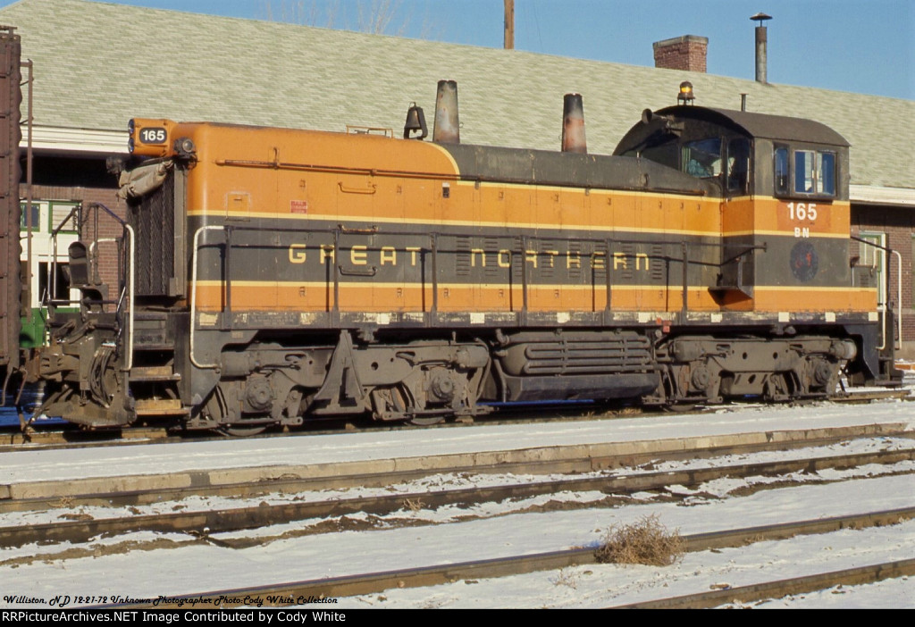 Burlington Northern SW1200 165